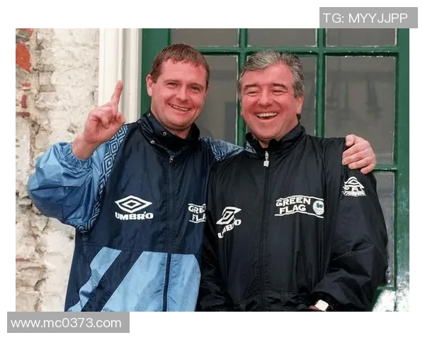 英格兰退役足球明星全景盘点及其辉煌职业生涯回顾